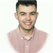 Doy clases particulares y en grupos reducidos a alumnos de primaria y ESO, a domicilio y en mi casa